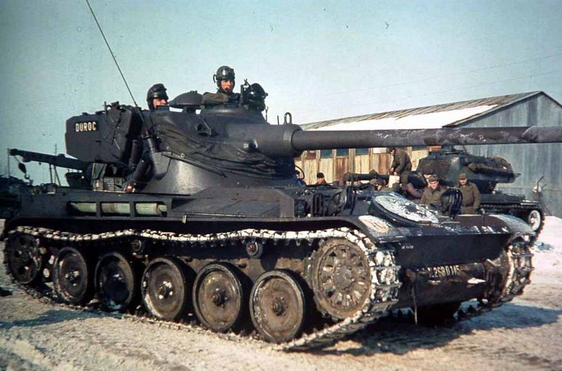 AMX 13 SS 11 - 1/35e [Terminé VMD] Amx13_10