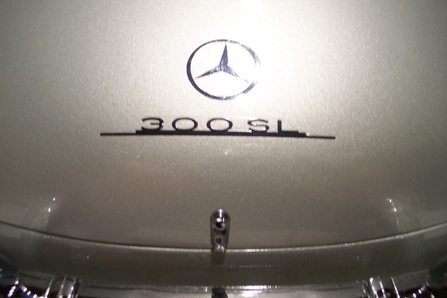 Mercedes Benz 300 SL, Eaglemoss M 1:8 - FERTIG - Seite 7 100_2829