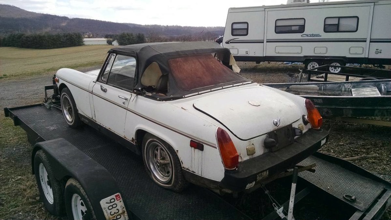 How a rusty 1963 Corvair turned into a slightly less rusty 1977 MG Midget Mg_mid12