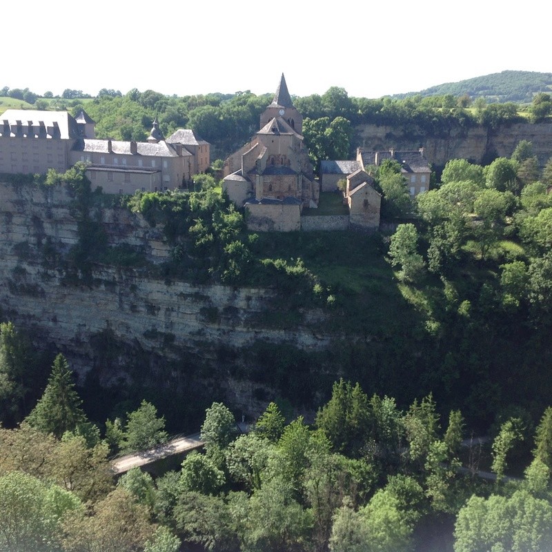 BALADES, PHOTOS - Le trou de Bozouls et ses environs Img_4313