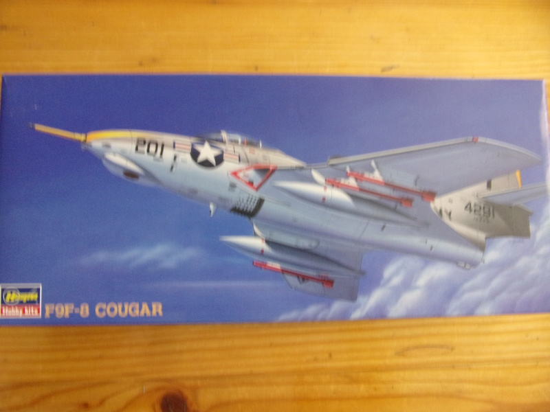 grumman F9F-8 cougar [HASEGAWA - 1/72éme] 102_5236