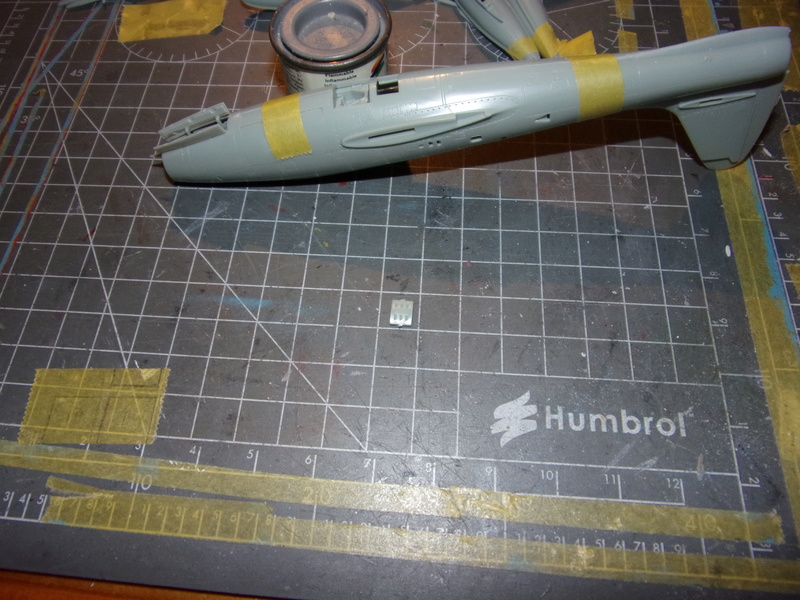 REPUBLIC AVIATION F-84G Thunderjet [ITALERI - 1/72éme] - Page 2 102_5683