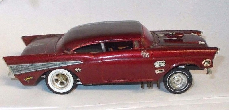 Vintage built automobile model kit survivor - Hot rod et Custom car maquettes montées anciennes - Page 10 1030