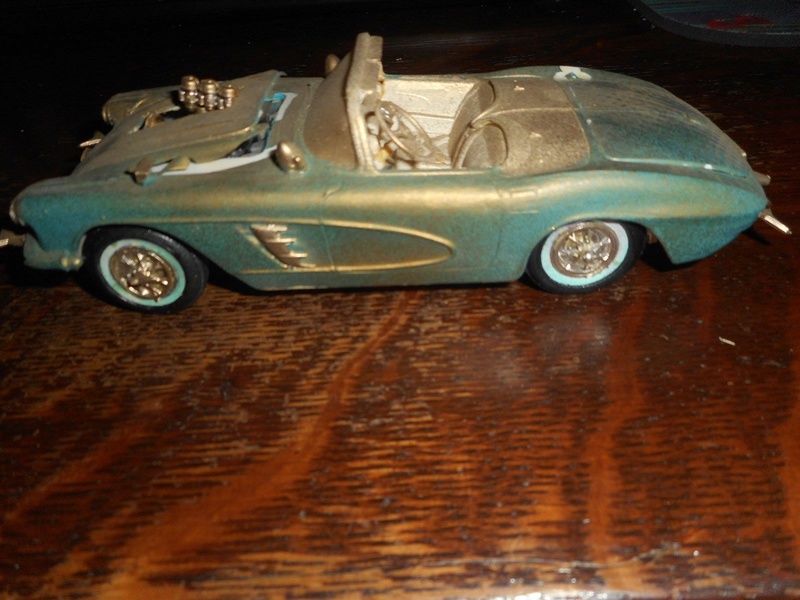 Vintage built automobile model kit survivor - Hot rod et Custom car maquettes montées anciennes - Page 8 427