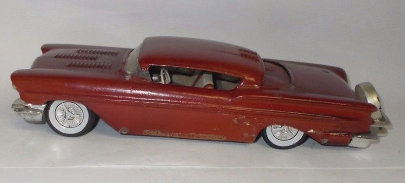 Vintage built automobile model kit survivor - Hot rod et Custom car maquettes montées anciennes - Page 9 924