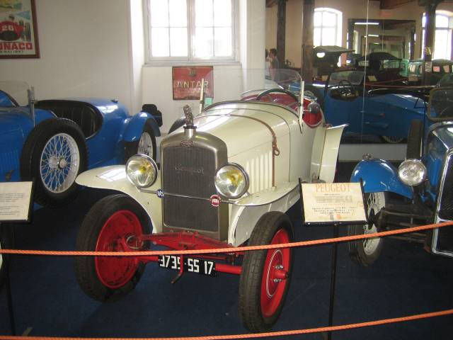 Le Musée de l'automobile et de la locomotion de La Reole (33 France) Lareol26