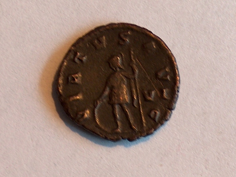 Identification romaine 28 GALLIENUS AUG VIRTUS AVG VI RIC 32 28f10