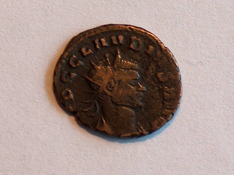 Identification romaine 35 Claudius Gothicus IMP C CLAVDIVS P 3510