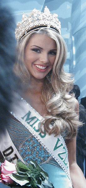 andrea gomes, miss venezuela internacional 2004. - Página 5 10110