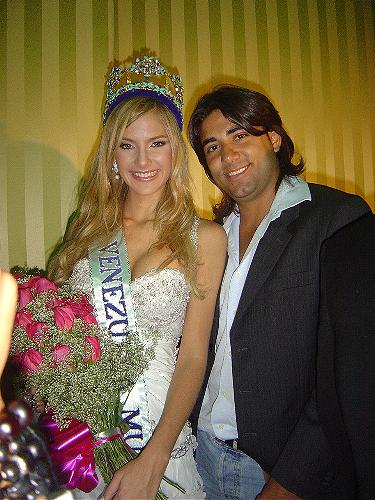claudia suarez, miss venezuela mundo 2006. - Página 4 22010