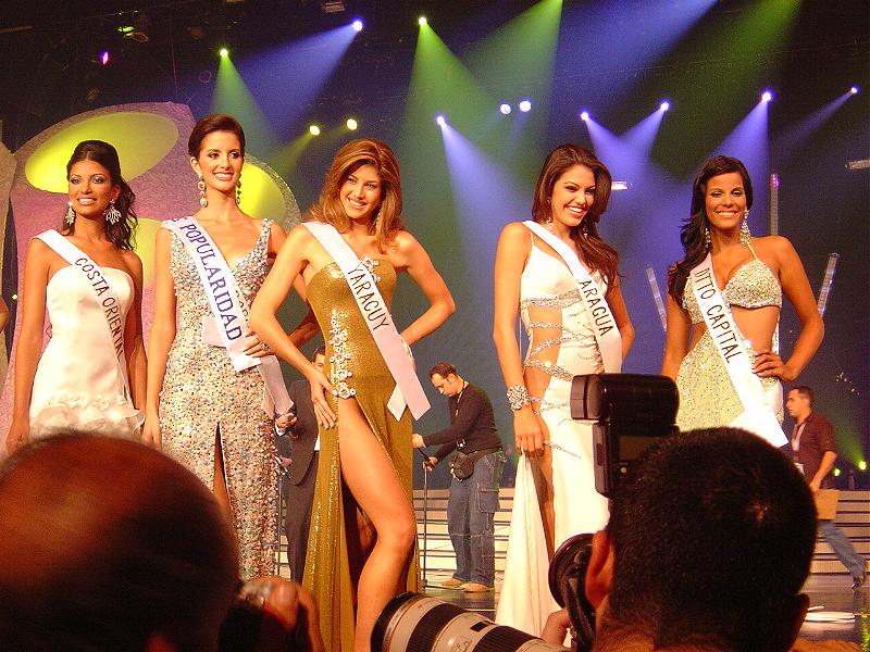 marianne puglia, miss earth - fire 2006. - Página 5 22011