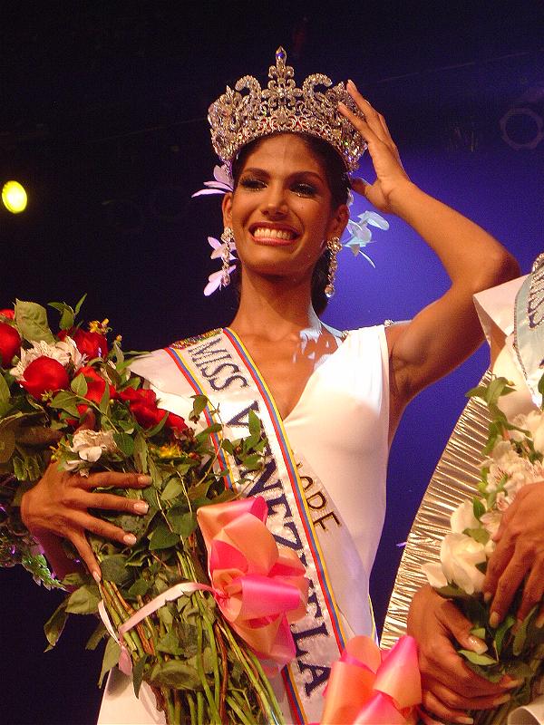 jicza vina, miss venezuela 2005. - Página 2 24210
