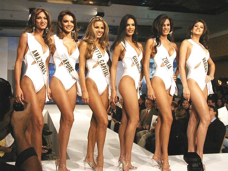 andrea gomes, miss venezuela internacional 2004. - Página 3 4411