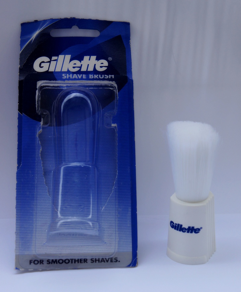 Brosse de rasage Gillette Dsc05513