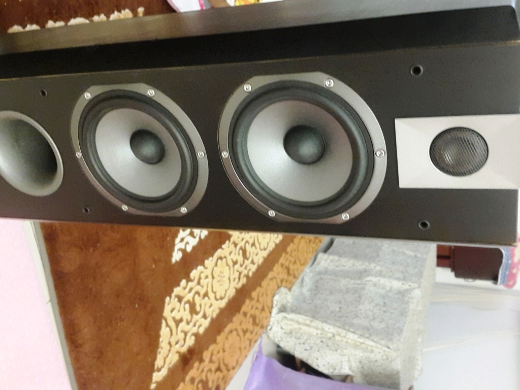 Focal Chorus 714V Main/Stereo Speaker Floorstanding Speakers (used) 20170221