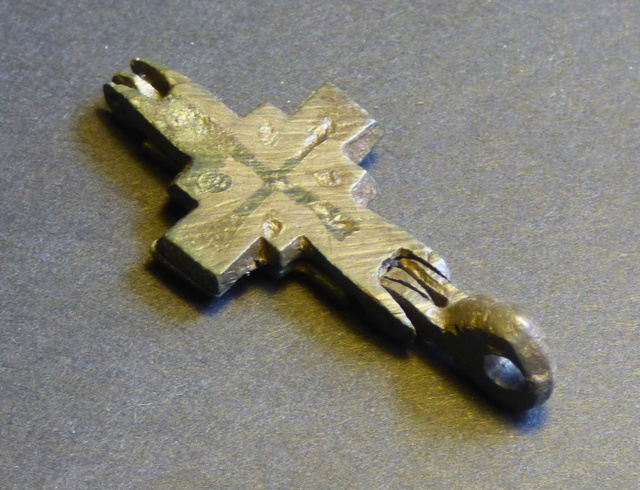 Croix-reliquaire encolpion byzantine P1040916