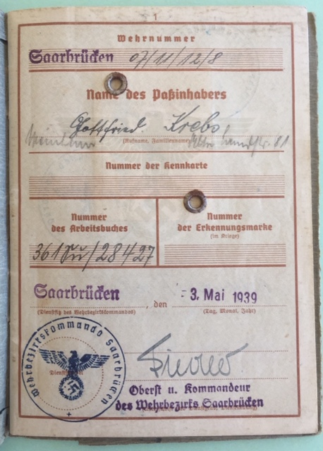 Bel ensemble d'un volkssturmann dont diplôme des blessés 627