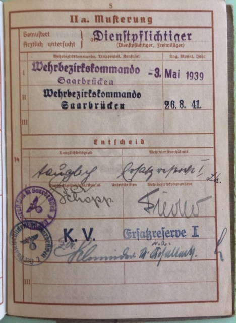 Bel ensemble d'un volkssturmann dont diplôme des blessés 929