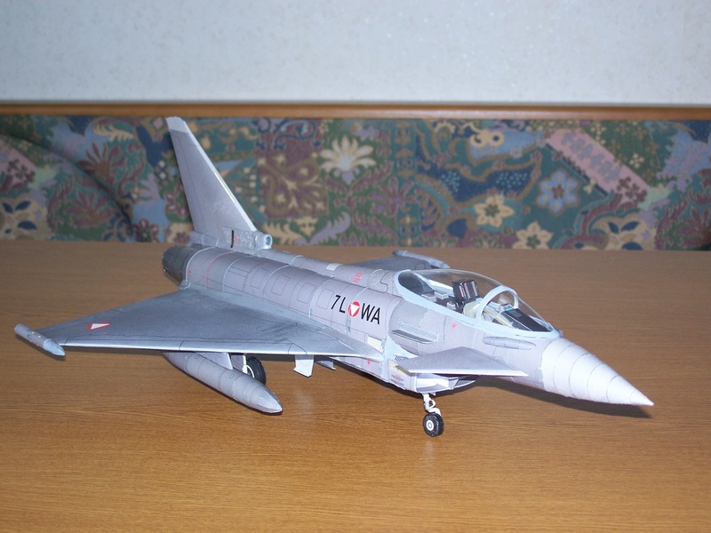 Kartonmodell "Eurofighter", 1:33 gebaut von Hans-64 Eurof_13