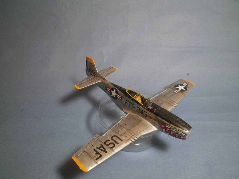 F51D Mustang AIRFIX 1/72 - Page 2 P4280013