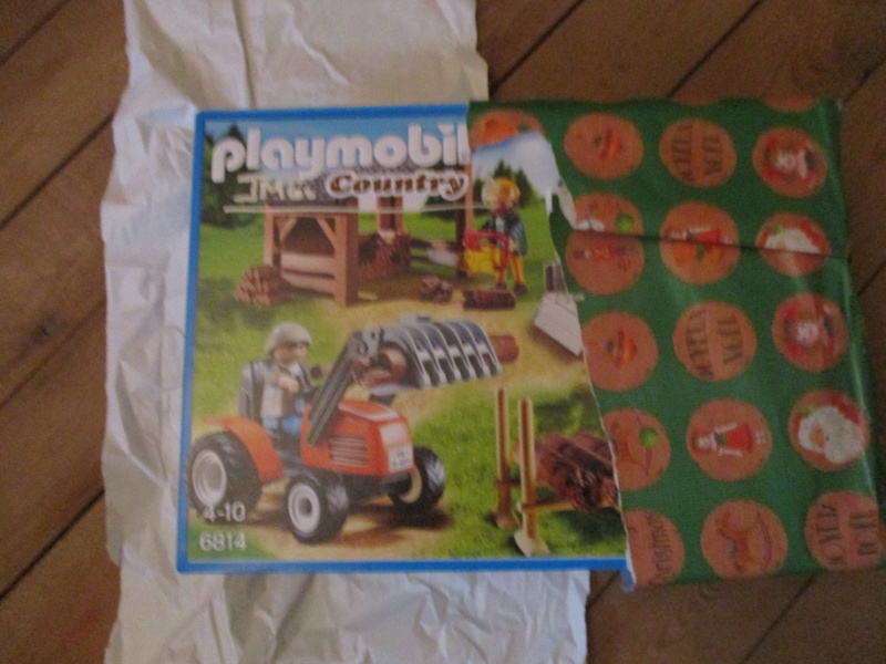 Vends Tracteur Playmobil Country Img_3223