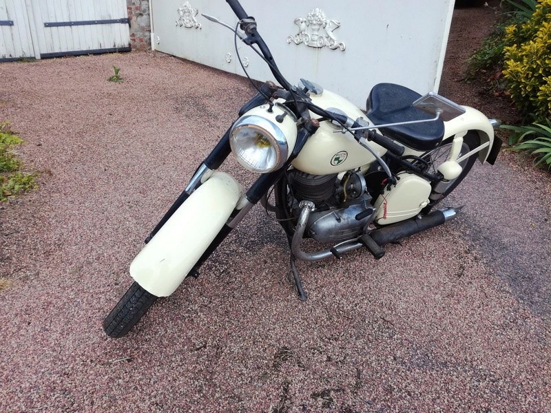 Ma PUCH 250 TF de 1952 Img_2043