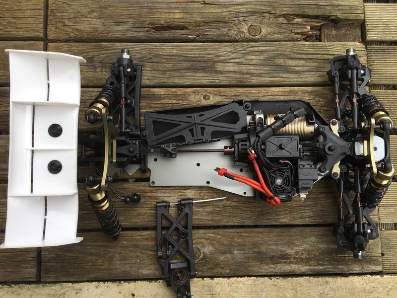 Serpent Cobra 811BE RTR + 2.1 Kit S1410