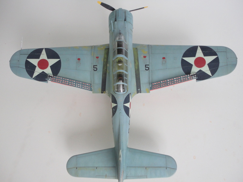 SBD3 dauntless bataille de midway - Page 2 Dsc01210