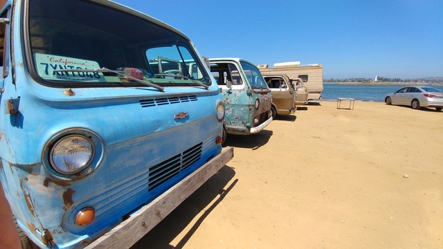 Vans at the Bay 7 Fiesta12