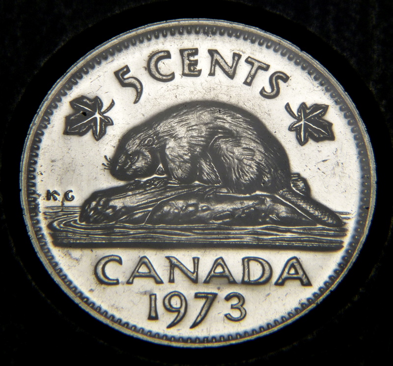 1973 - Coin endommagé derrière oeil de la reine (die damage) Ca_0_149