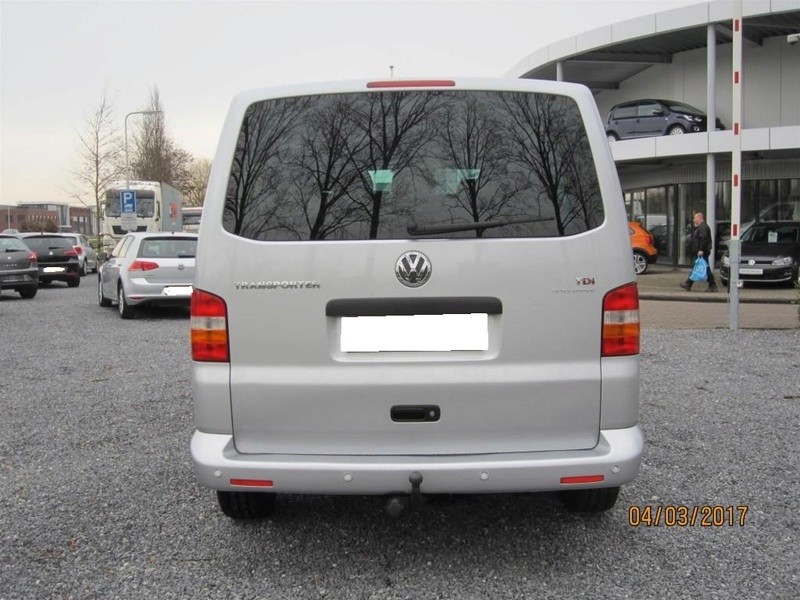 T5 5 PLACES 2.5 TDI 130 EDITION SPECIALE 14900€ 40vdh112