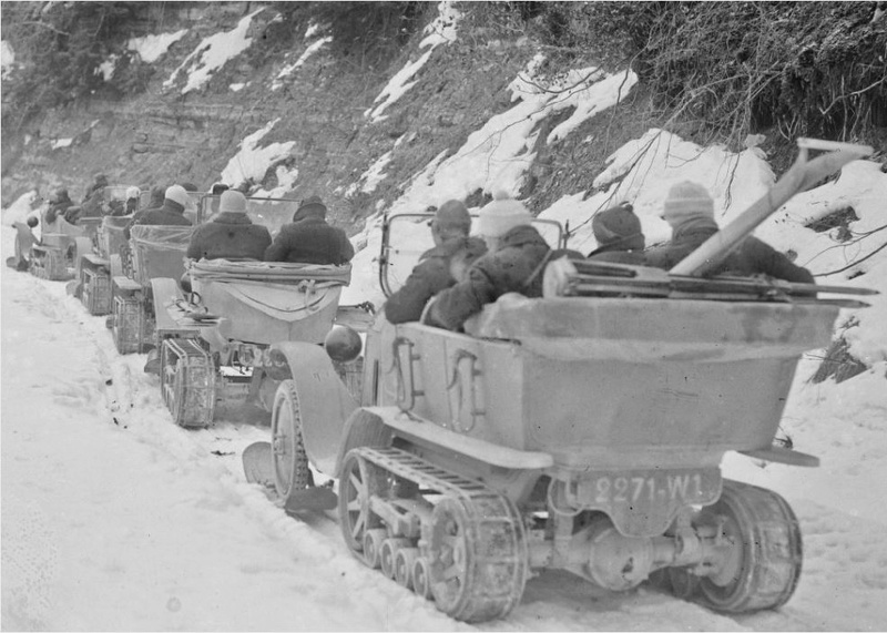Concours de voitures à neige au Col du Sappey le 9 Février 1922 4911