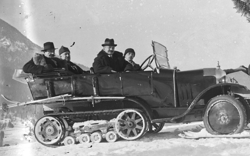 Concours de voitures à neige au Col du Sappey le 9 Février 1922 - Page 2 7310