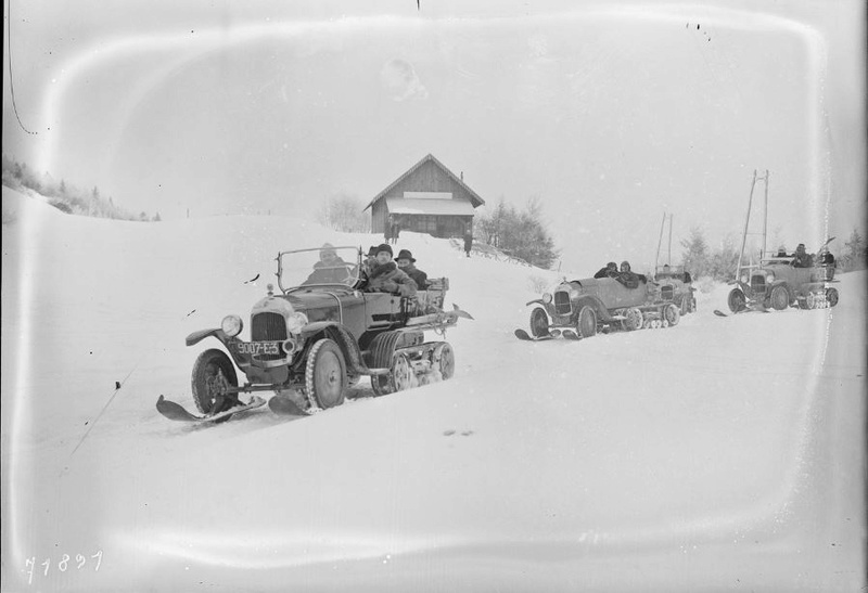 Concours de voitures à neige au Col du Sappey le 9 Février 1922 - Page 2 8010