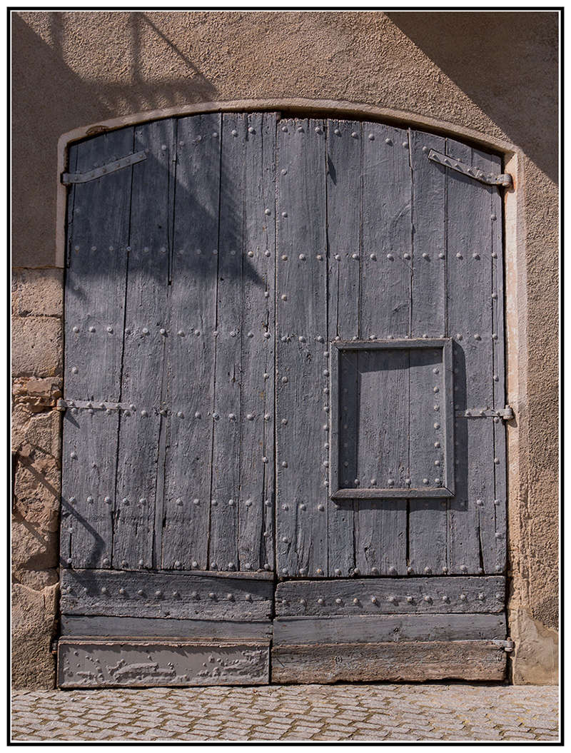 [FIL OUVERT] : Doors / Portes - Page 13 Portes11