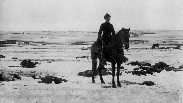 Le massacre de Wounded Knee 20141210