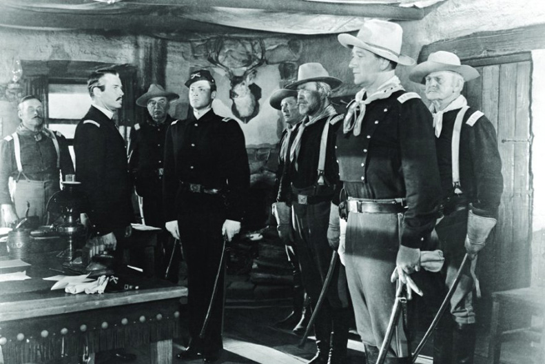 Movie pictures 1 : Fort Apache 817