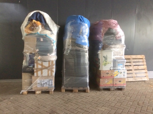 Opbouwen pallets Img_3642