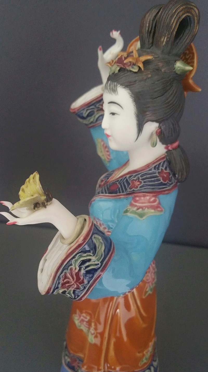 Statuette chinoise "chinese shiwan figurine lady" 2017-023