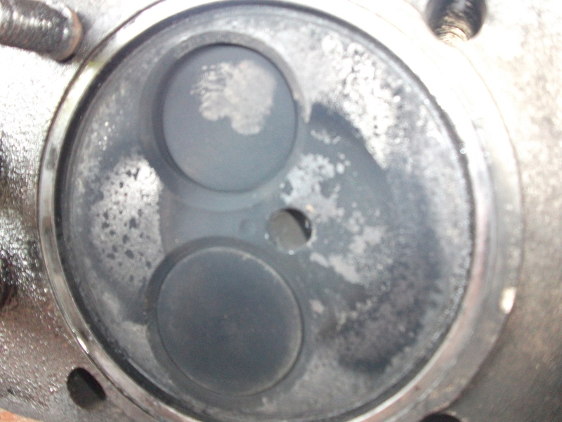 demontage moteur mwm 325.3 Dscf1316