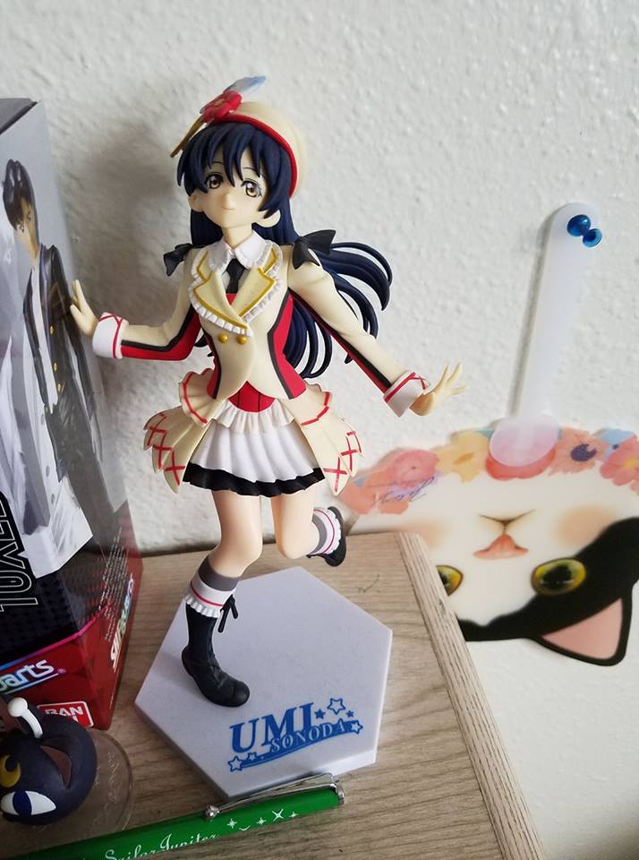 Selling: Love Live figures 17861710