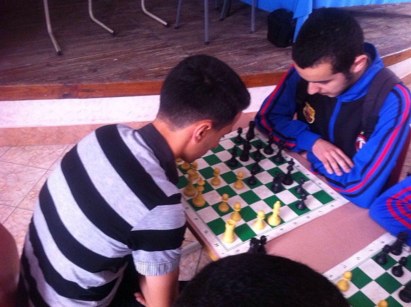 فوز فريق ثانوية البادسي في البطولة  الاقليمية للشطرنج Img_3720