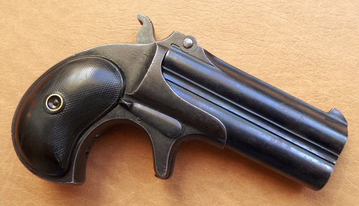 Derringer, on remonte dans le temps Sam_8713