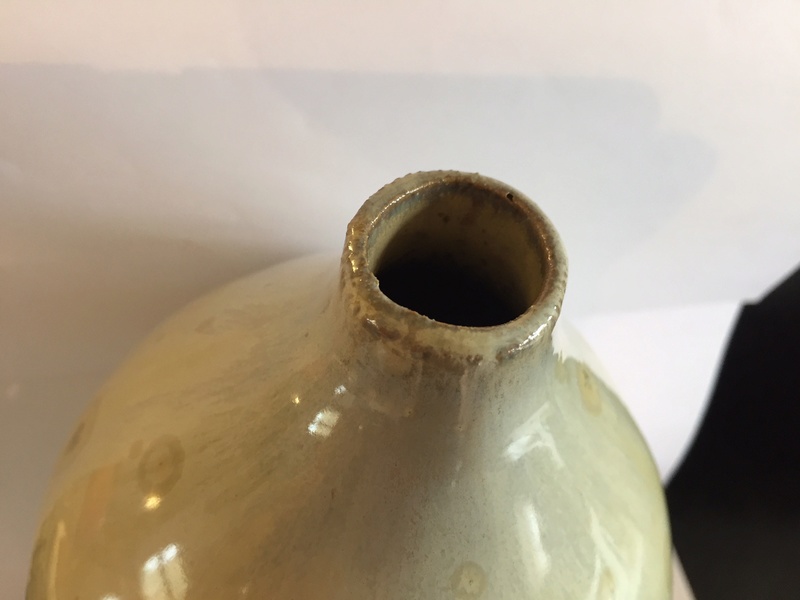 Vase with really unusual glaze Img_2027