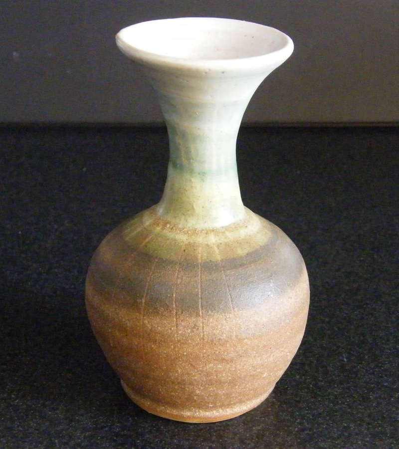 Donald & Elizabeth Swan - Millport, Isle of Cumbrae pottery, Scotland S-l16032