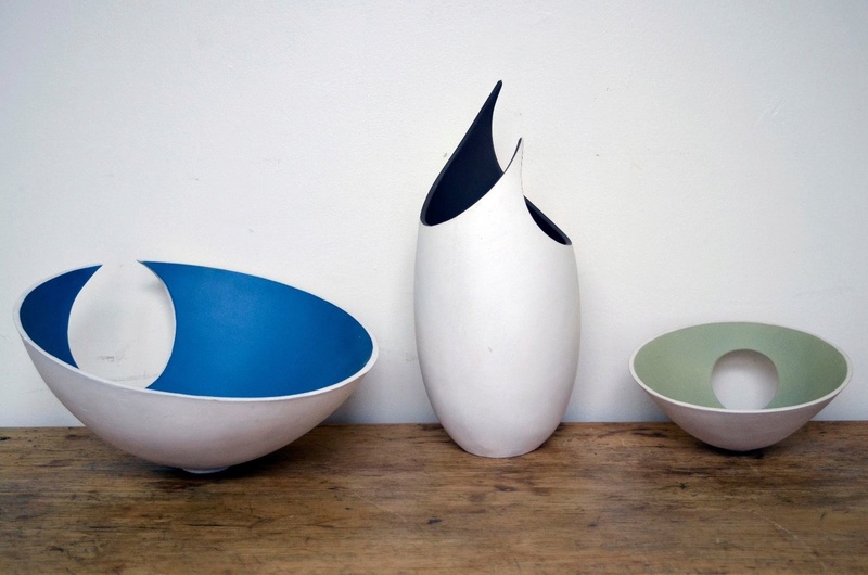 Cut out pottery with an S mark - Sarah Hillman S-l16090