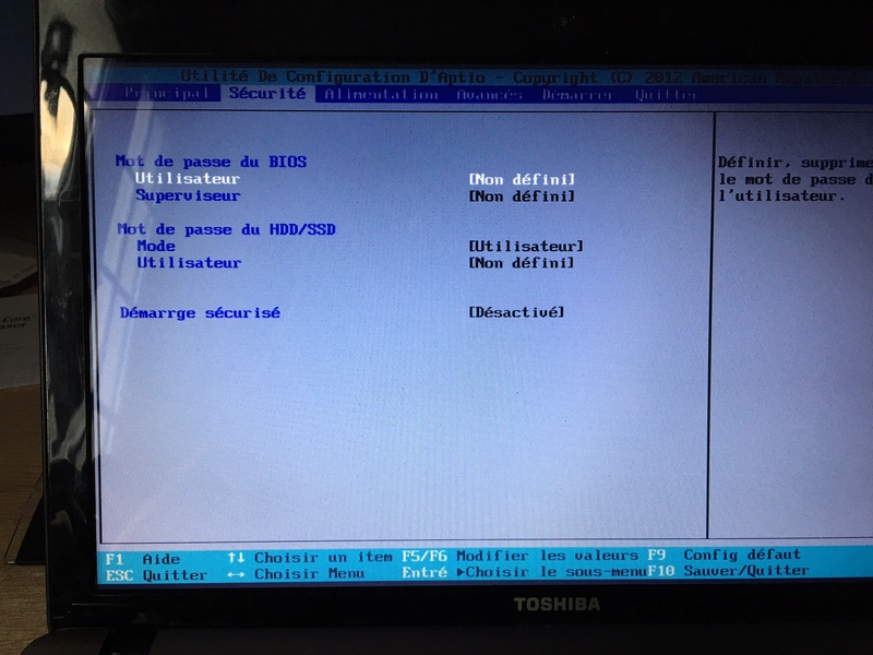 Tentative de hackintoshage d'un TOSHIBA P850-33g - Page 2 Img_4013