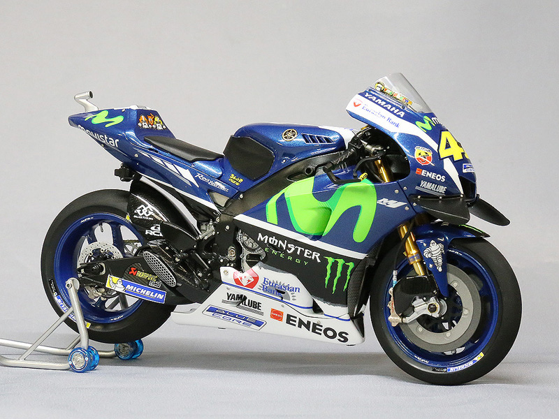 movistar yamaha yzr-m1 2016 v.rossi 411