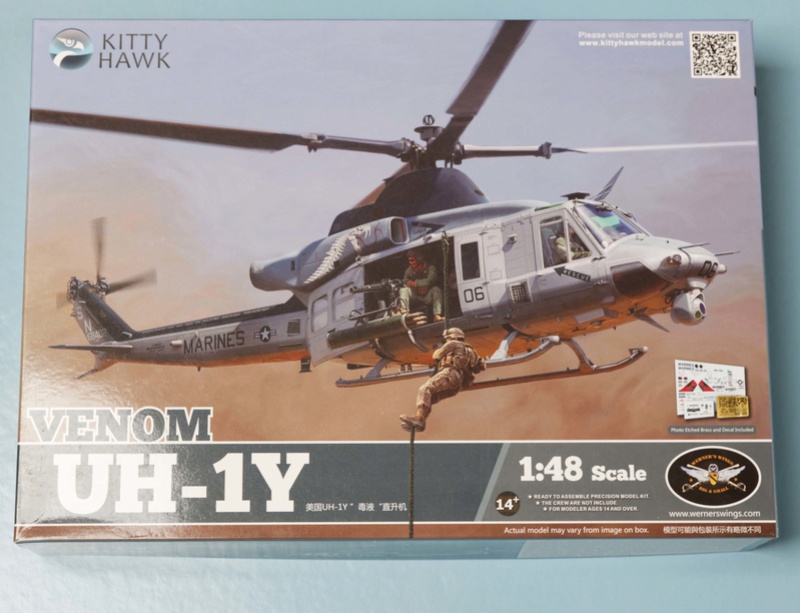 UH-1Y VENOM 1/48 Kitty Hawk Uhy_5210