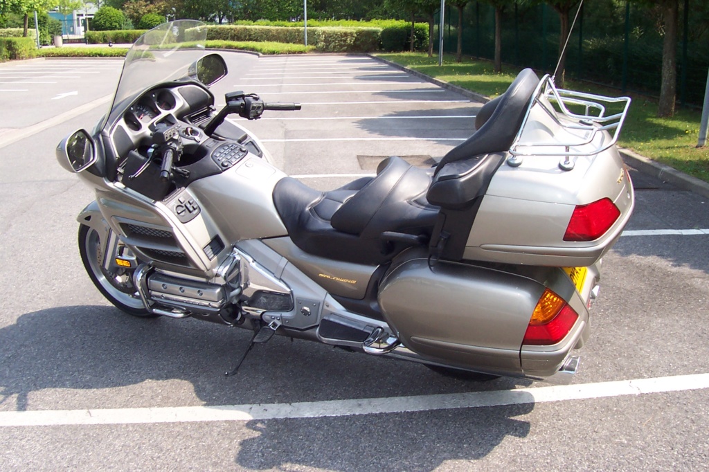 Présentation d'une moto hors du commun Honda10